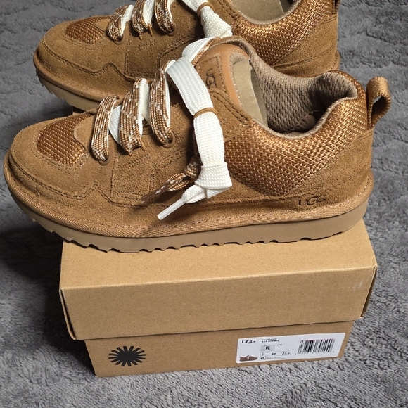 UGG Kid's Brown and White Sneakers - Picture 2 of 4